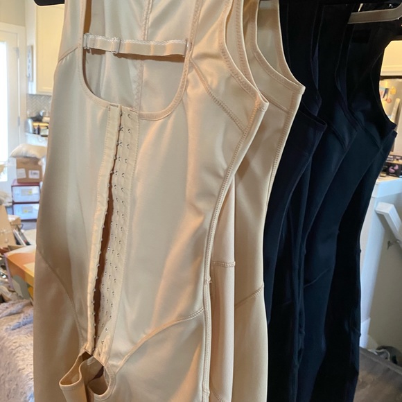 Compression garments - Picture 8 of 9